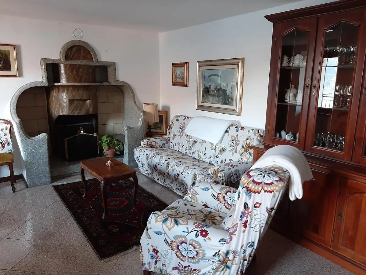 סן סירו Il Balcone Di Betty, Meraviglia Vista Lago סן סירו